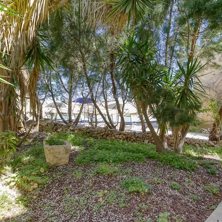 With Beautiful Views With Pool In By 360 Estates Daire Mellieħa