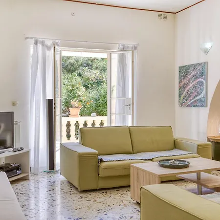 With Beautiful Views With Pool In By 360 Estates * Mellieħa